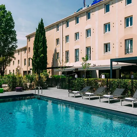 Escale Oceania Hotel