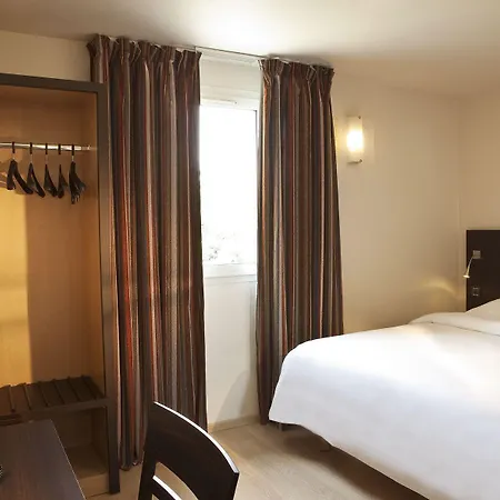 Escale Oceania 3* Экс-ан-Прованс