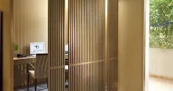 エスカル オセアニア エクス-アン-プロヴァンス 3*